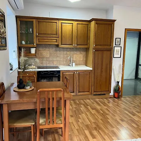 In Center Apartment *